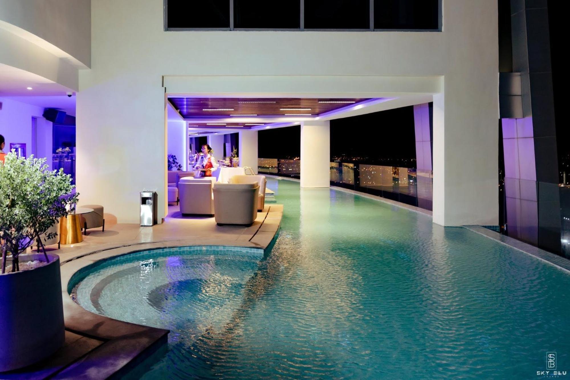 Coastal Panorama Oceanfront Suites Nha Trang Exteriör bild